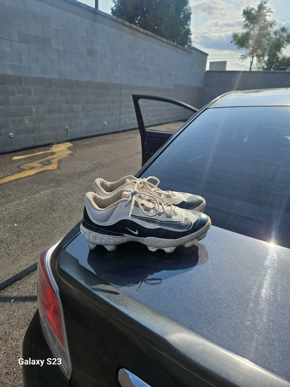 Nike Alpha Huarache Elite 4 Low MCS Baseball Cleats White Black Men's Size 9.5